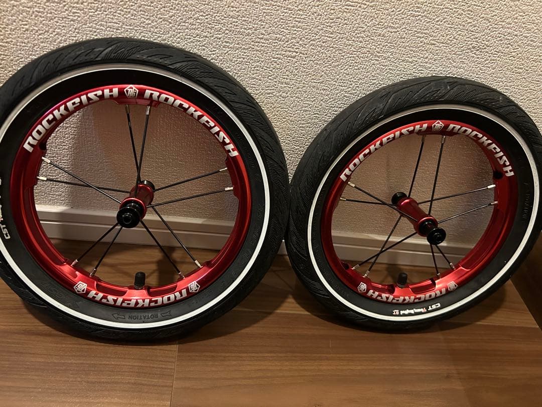 ROCKFISH R6 ホイール＋CST Team limited タイヤセット