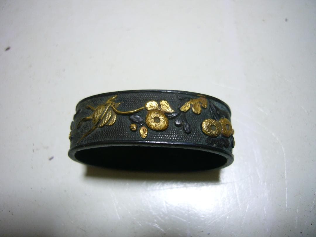 縁頭 秋草虫図 鈴虫 刀装小道具 金具 日本刀