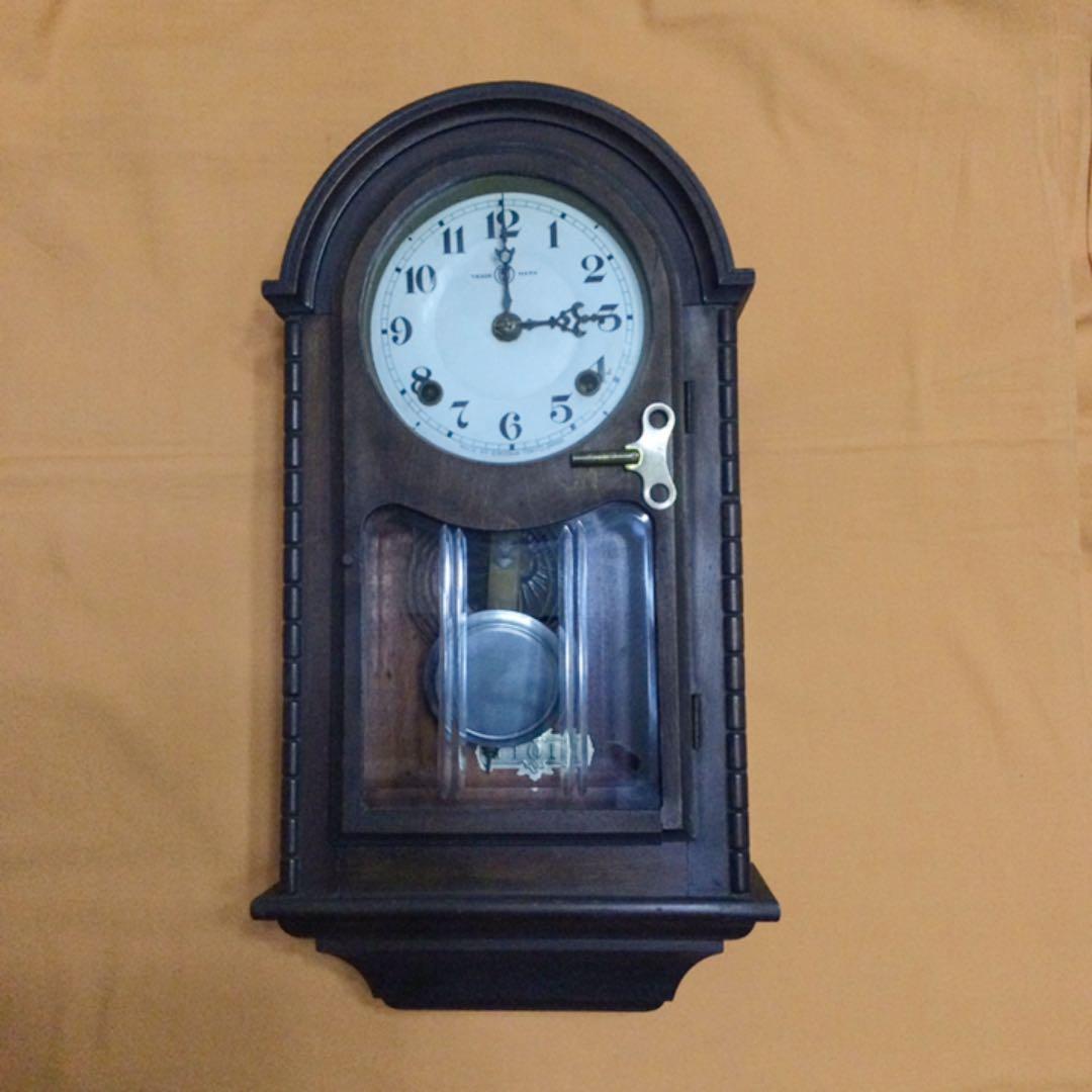 ビンテージ　鶴巻時計店英工舎　小型掛け時計