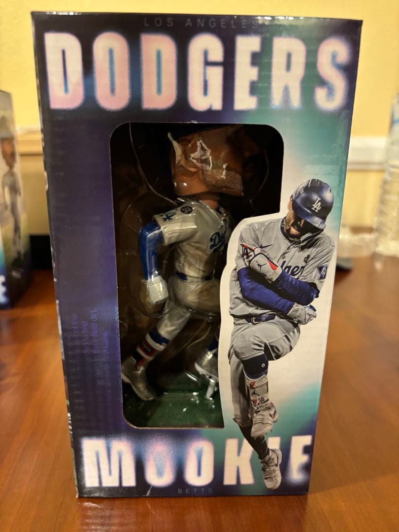 【限定品】ムーキーベッツ　ボブルヘッド　5/13球場配布