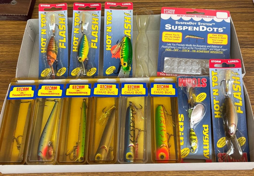 ルアー　STORM ストーム オールドルアー