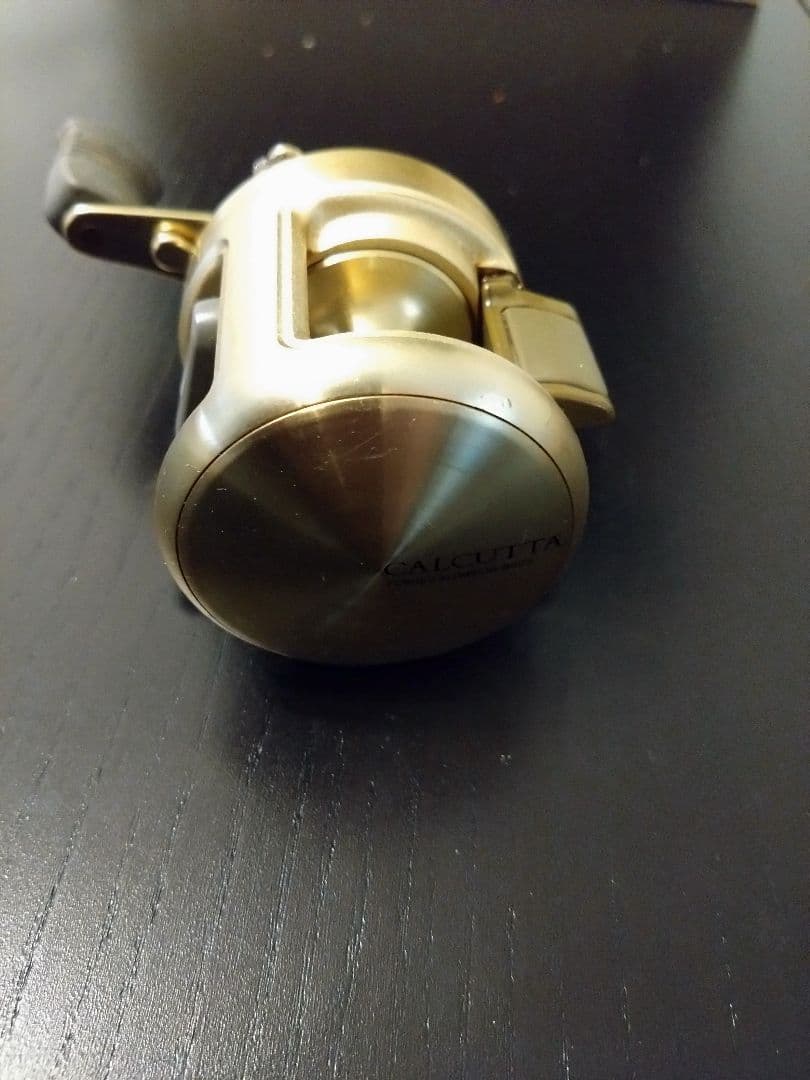 CALCUTTA 50 ゴールド ベイトリール