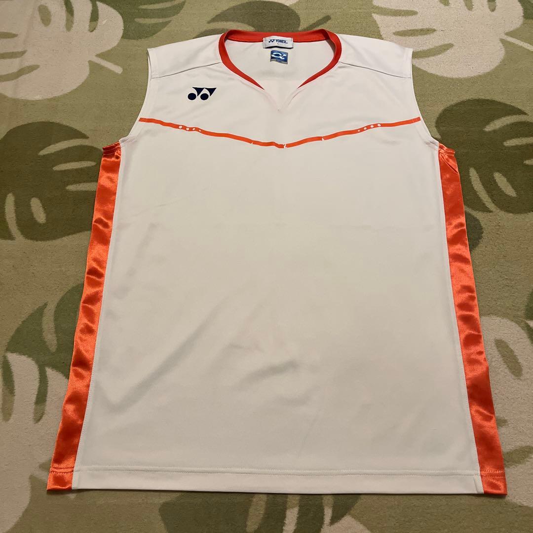 YONEX ノースリーブ Vネック ウェア ホワイト/オレンジ