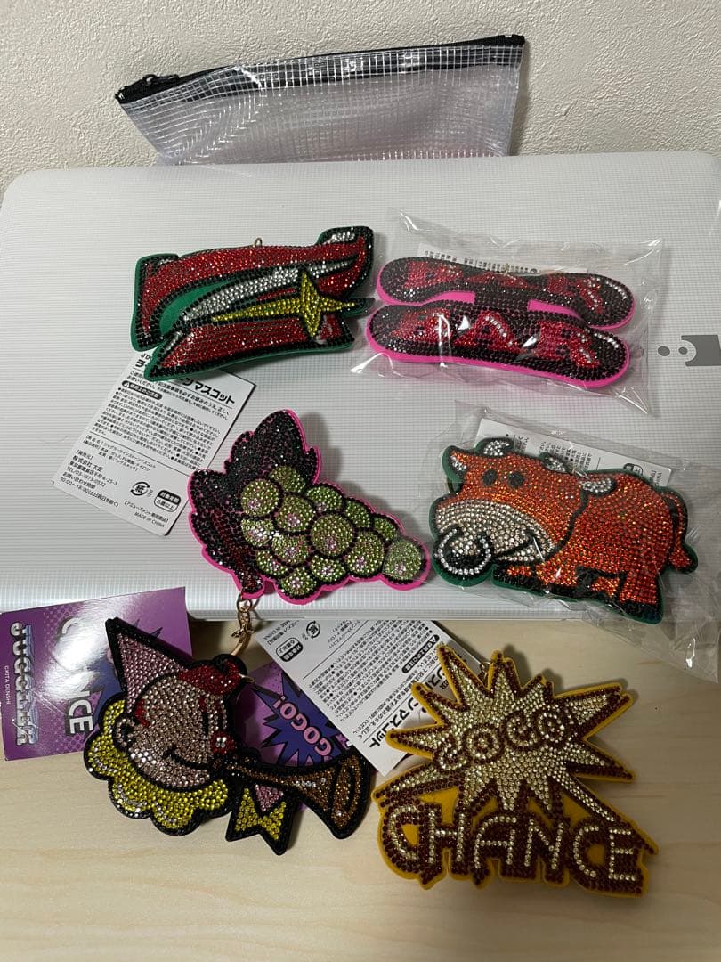 ジャグラー　スロット　キーホルダー　スワロスキー　キラキラ