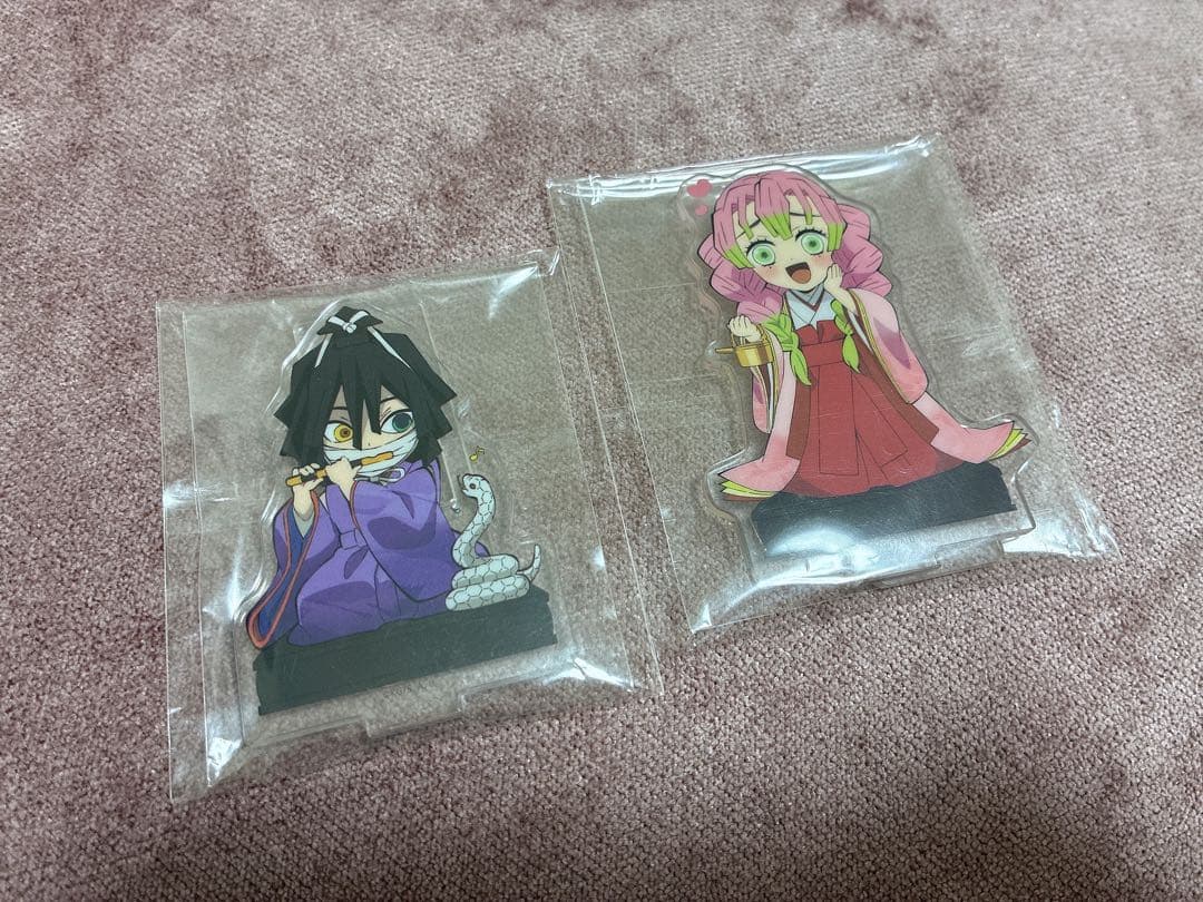 明日まで値下げ　鬼滅の刃　伊黒　蜜璃　アクリルスタンド　セット