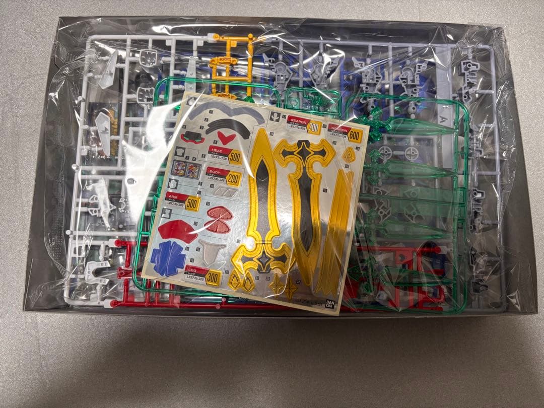 ダンボール戦機W オーディーンMk-2&アキレスD9セット