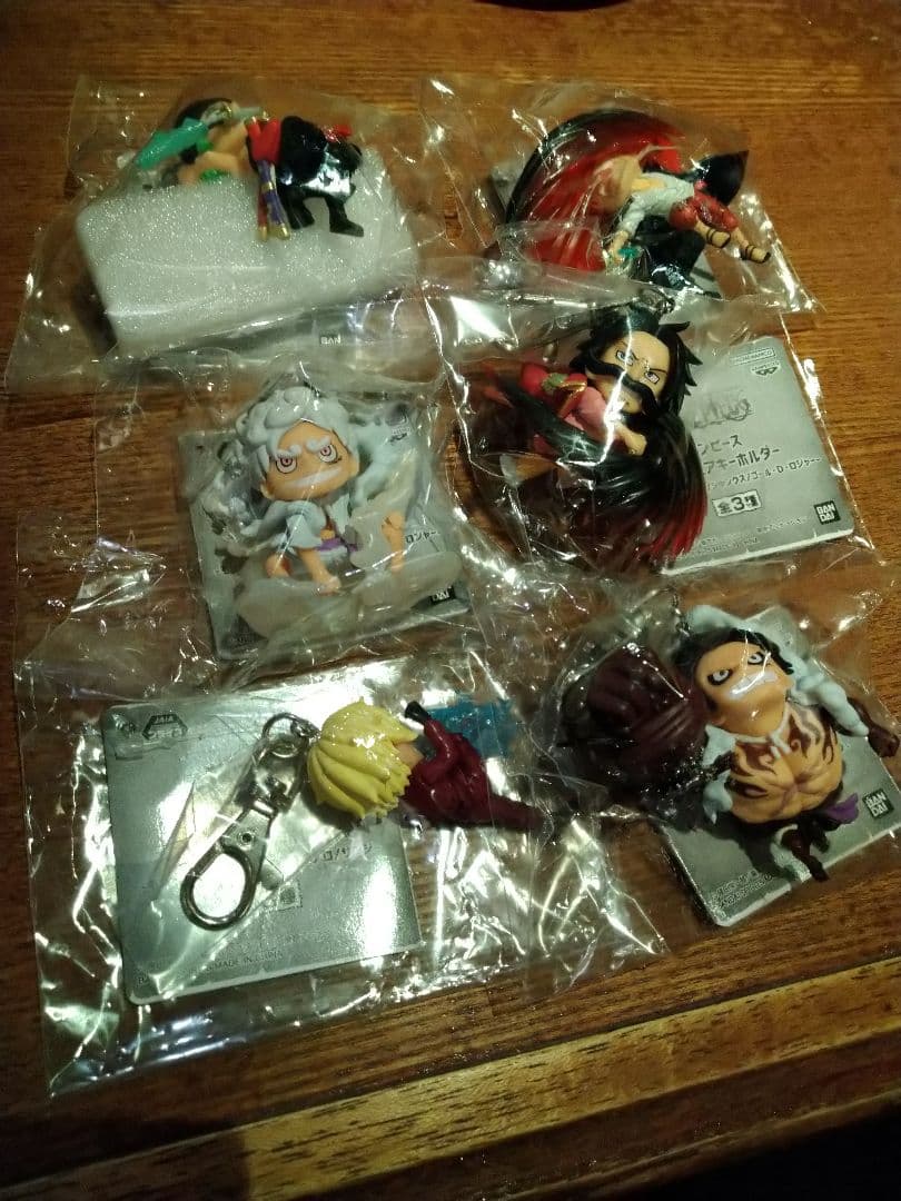 ワンピース フィギュアキーホルダー　6種セット①