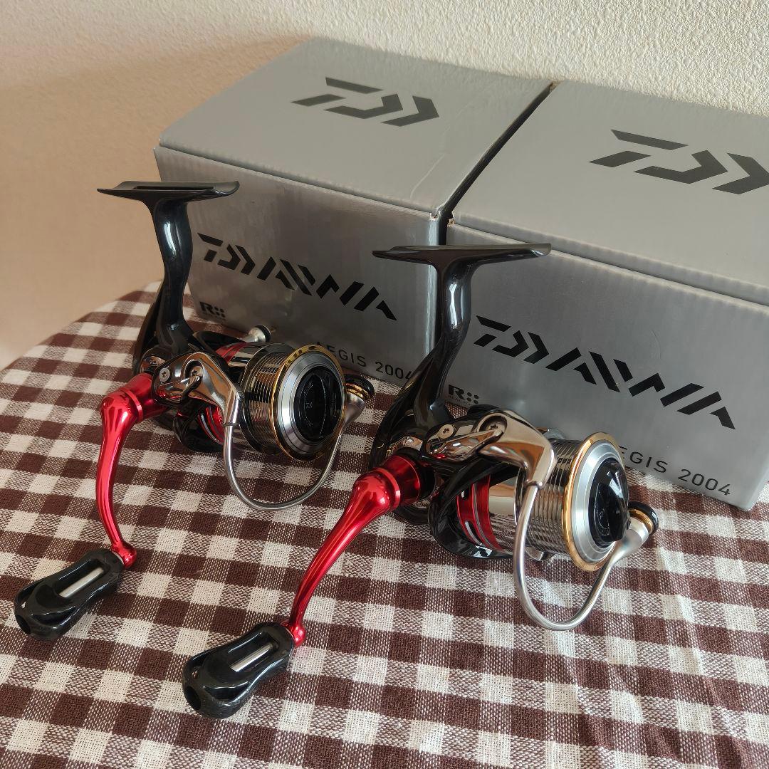 【2台セット】 ダイワ 13イージス2004【軽量リールスタンド付き】AEGIS