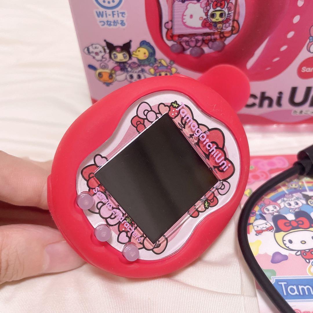 【期間限定値下げ中】Tamagotchi Uni たまごっちユニ　サンリオ