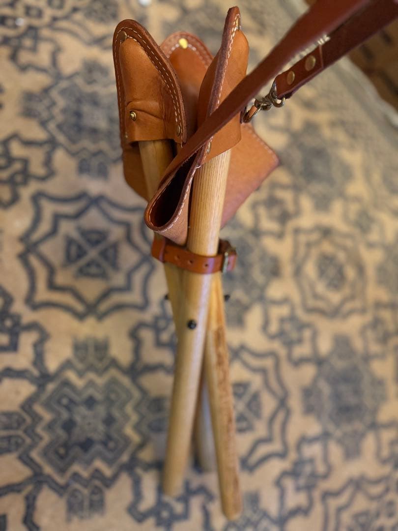 連休限定値下げ！SomAbitoソマチェア　ソマビト　ハンティングテーブル