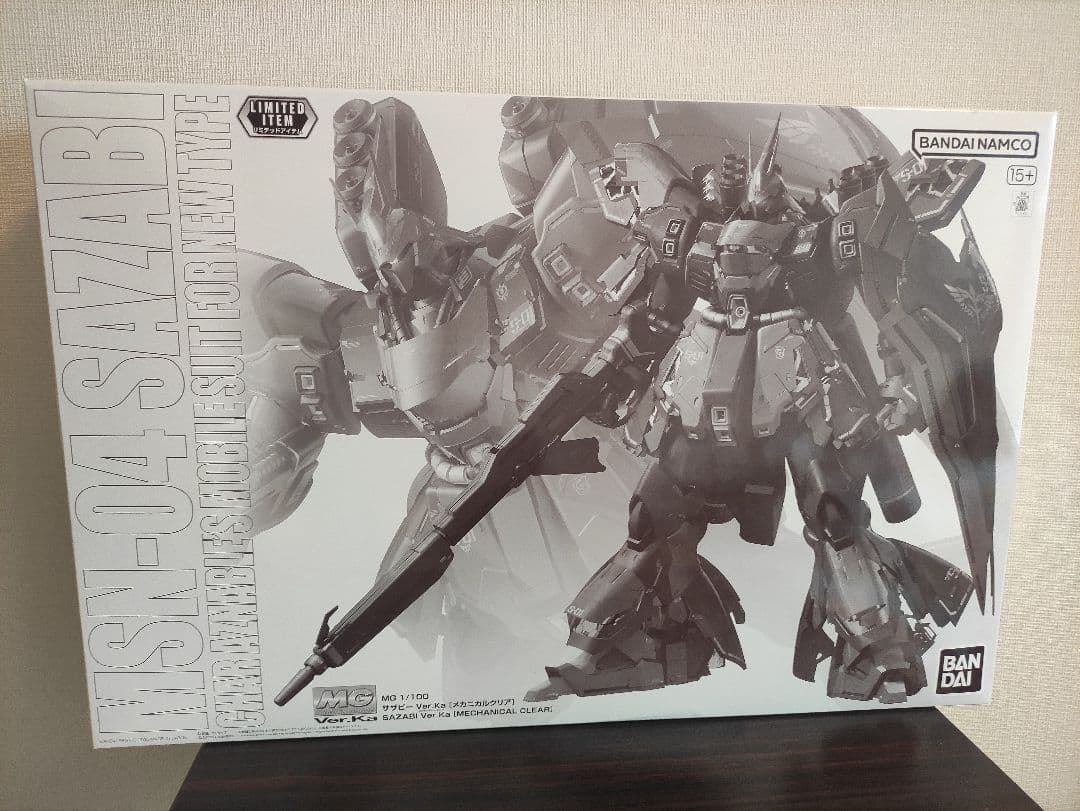 4点 MG 1/100 サザビーと νガンダムVer.Ka [メカニカルクリア]