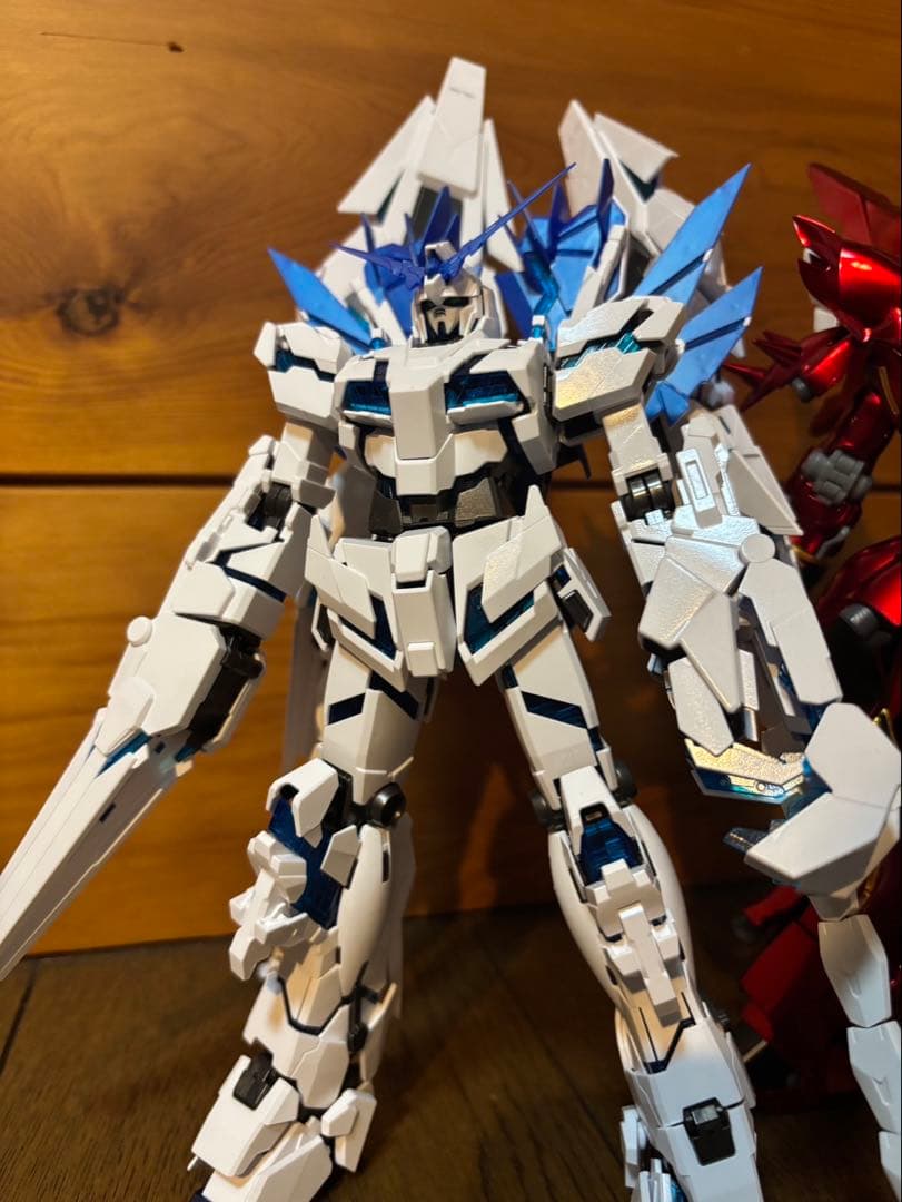 MG ペルフェクティビリティ　フルアーマーユニコーン　シナンジュ　チタニウム