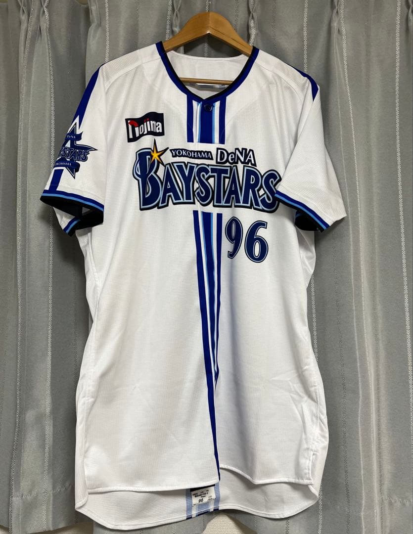 横浜DeNAベイスターズ　プロ仕様ユニフォーム　トレバー・バウアー　本人サイズ