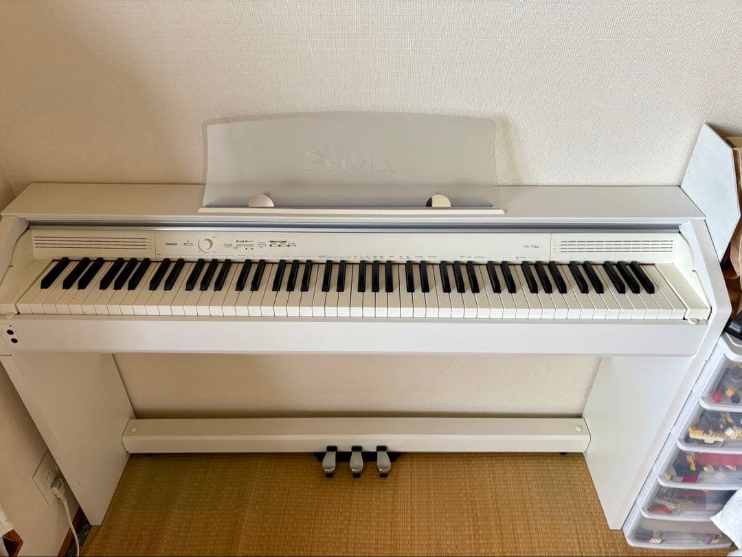 CASIO 電子ピアノ 88ヶ鍵　ピアノ鍵盤　カシオ
