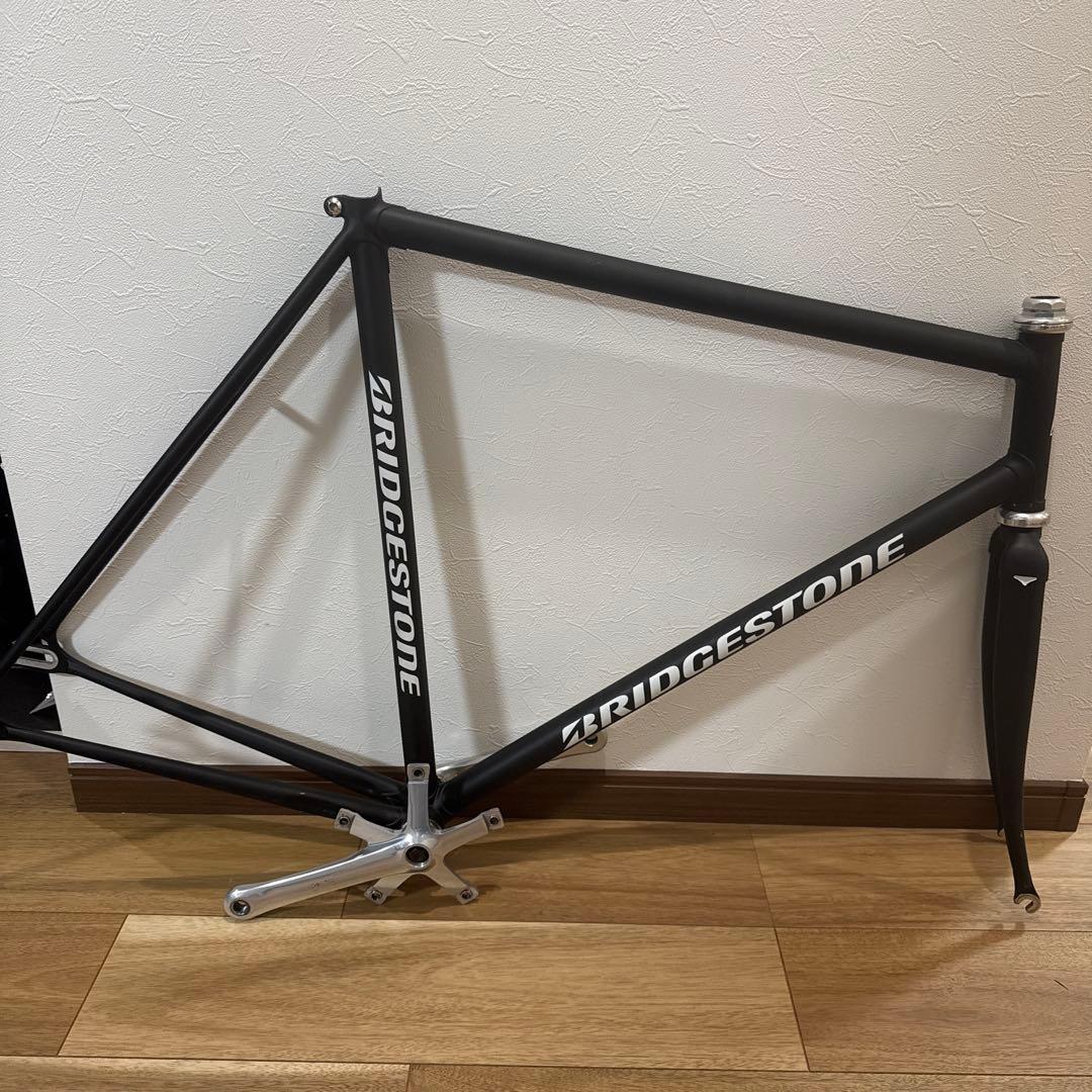 BRIDGESTONE ピストフレーム ブラック