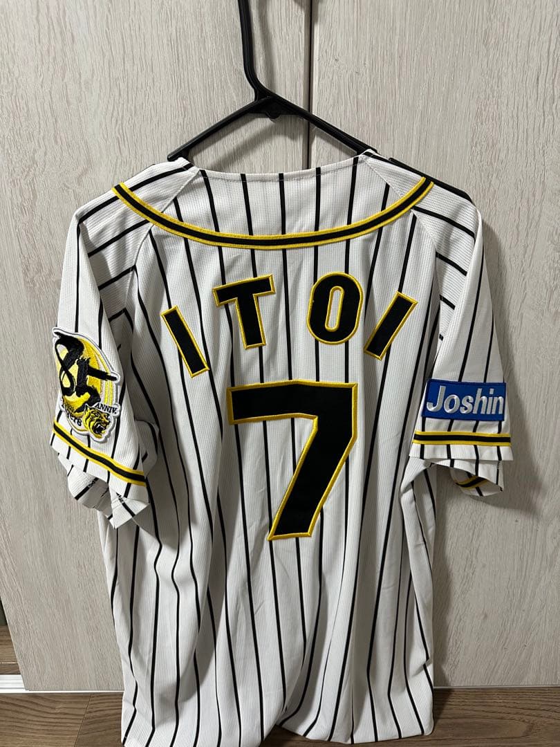 最終金額！球団創立85周年 ユニフォーム 糸井選手ユニフォーム