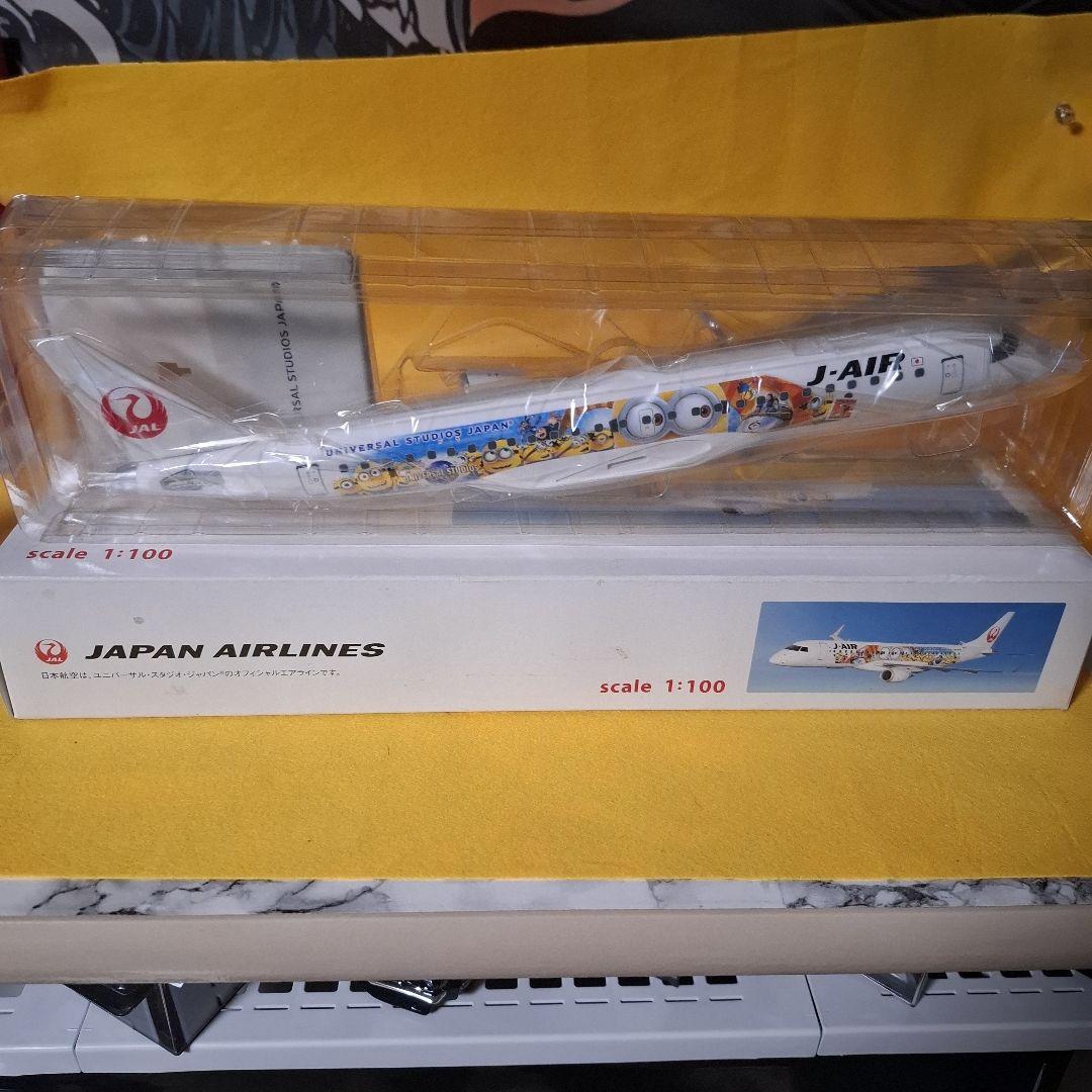 JAPAN AIRLINES EMBRAER 190 ミニチュア1:100