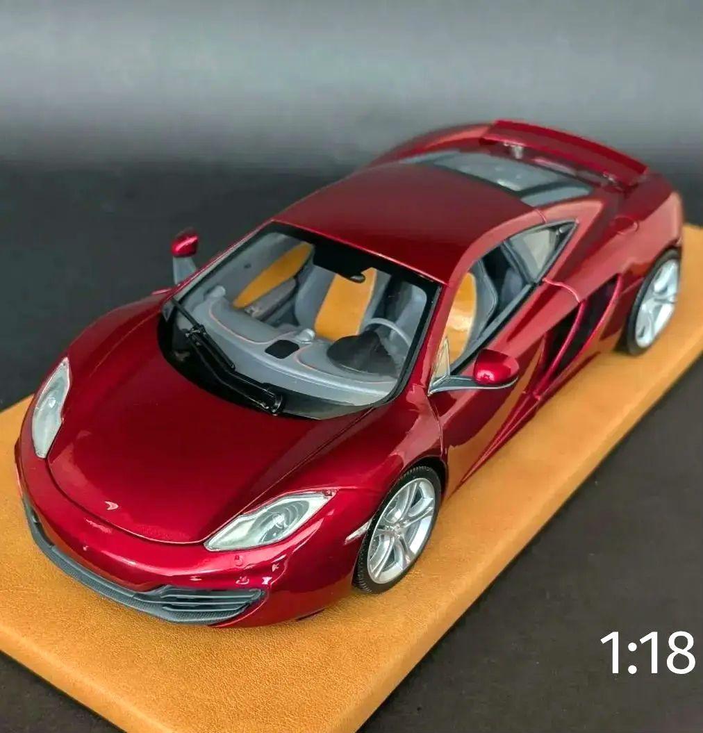 ミニチャンプス 1/18 McLaren MP4-12C