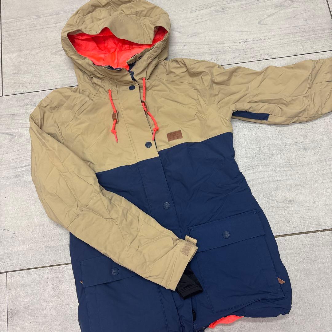 ⭐︎DC レディーススノーボードウェア ベージュ⭐︎Mサイズ相当