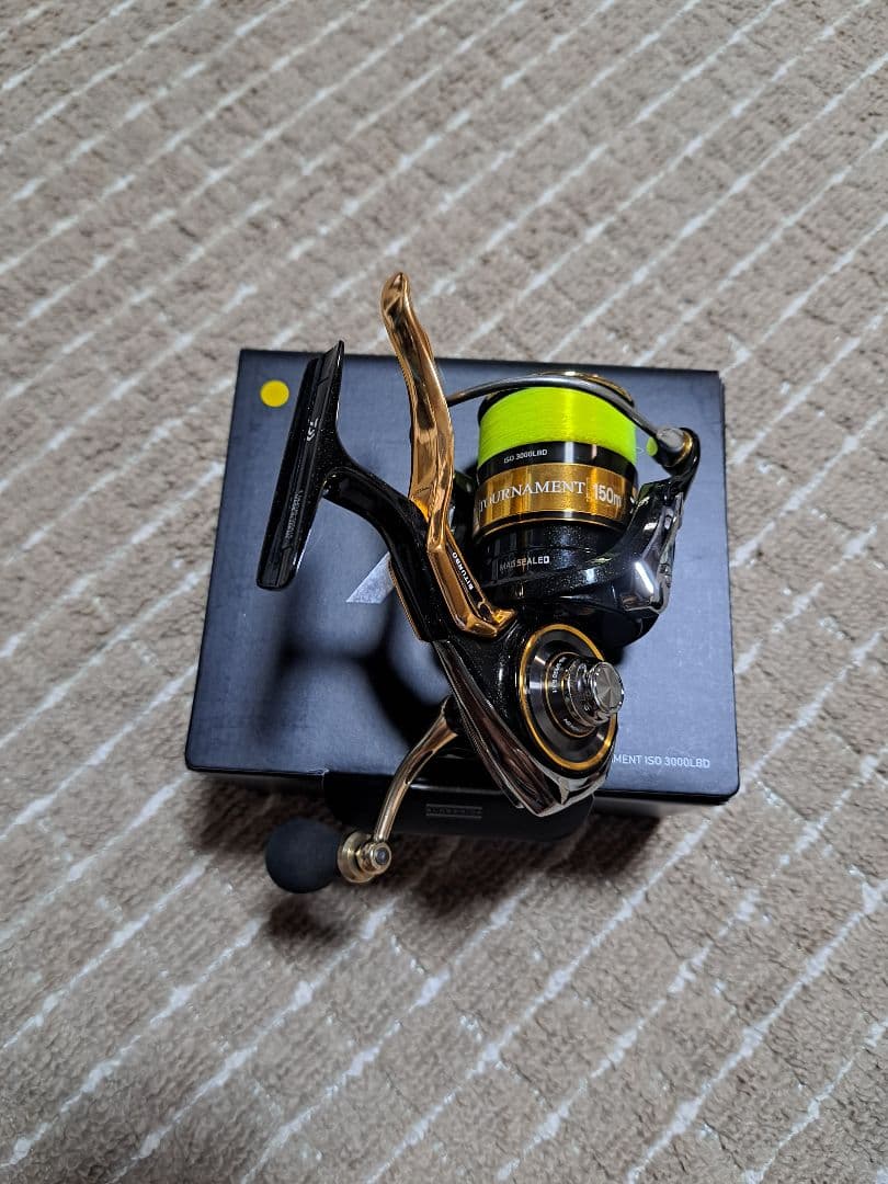 リール !Daiwa 22TOURNAMENT ISO 3000LBD