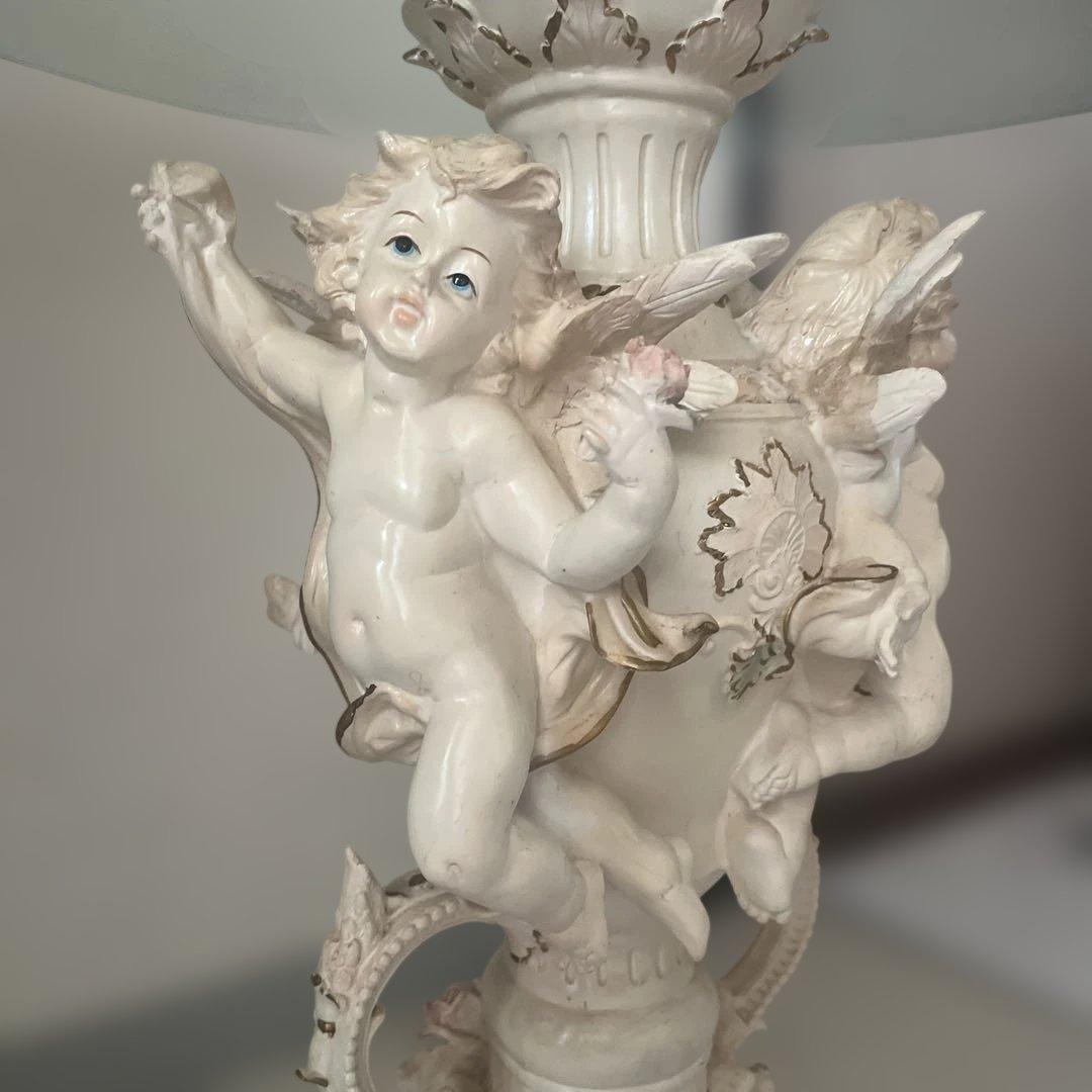 ロココ調 天使のサイドテーブル