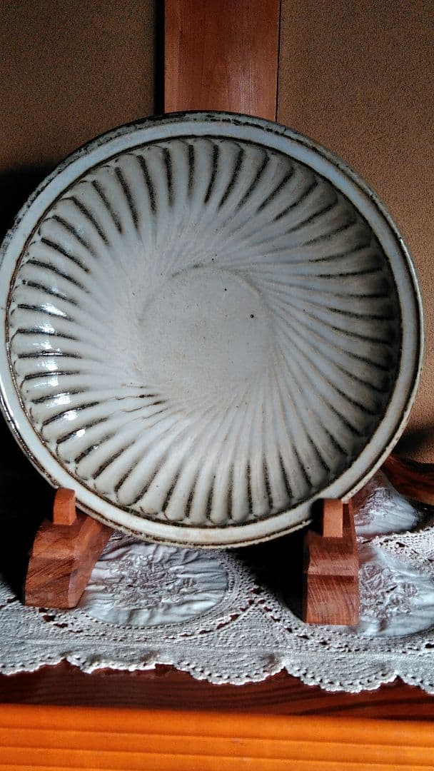 生田和孝の鎬尺皿