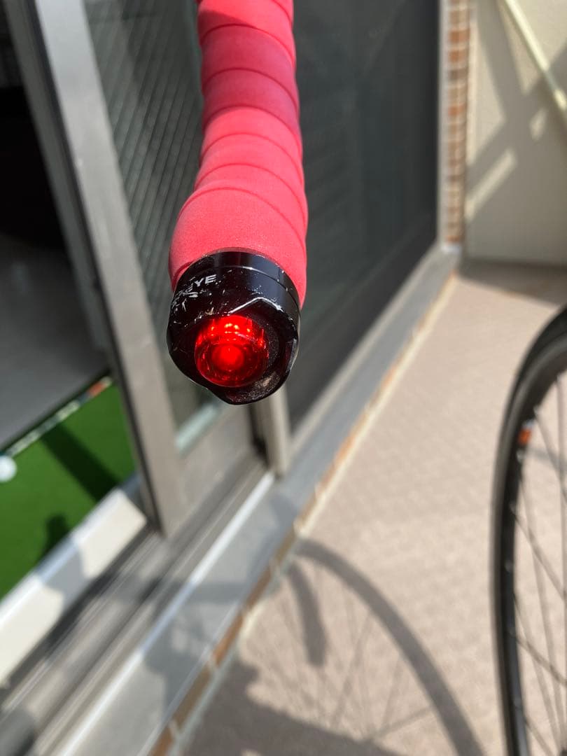 トレックEMONDA ALR4