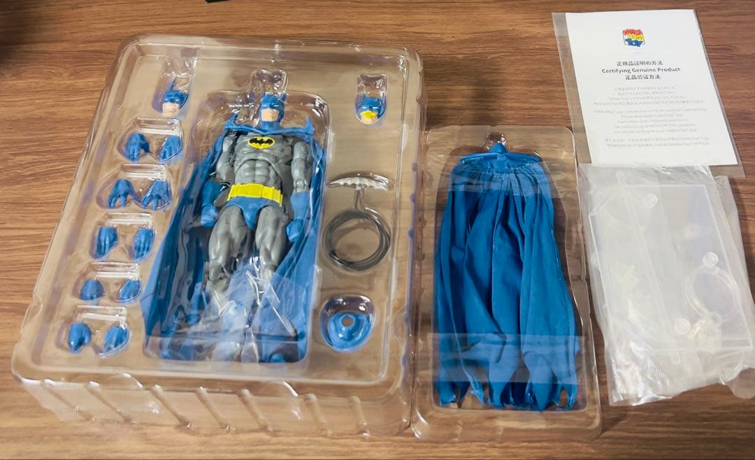 MAFEX ナイトクルセイダー バットマン&ベイン　セット