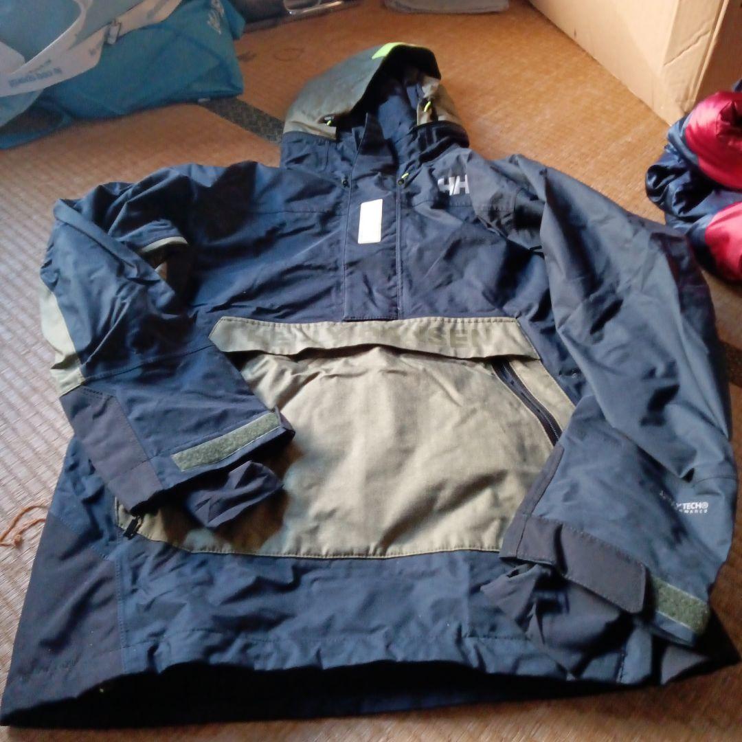 ヘリーハンセン　スノーボードウェア　スノボウェア　スキーウェア