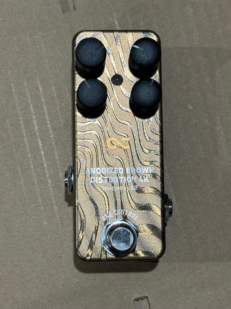ギター Anodized Brown Distortion 4K