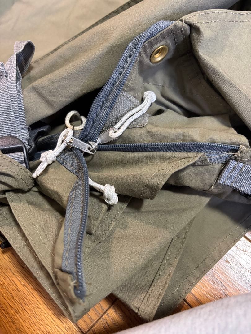 BUNDOK ソロベースEX キャンプテント カーキ　バンドック