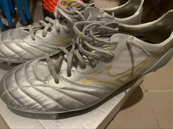 ミズノ　モレリアneo2β