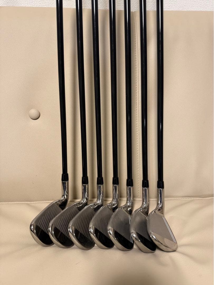 【送料込み】大人気　Callaway ウォーバード　現行最新モデル　ゴルフセット