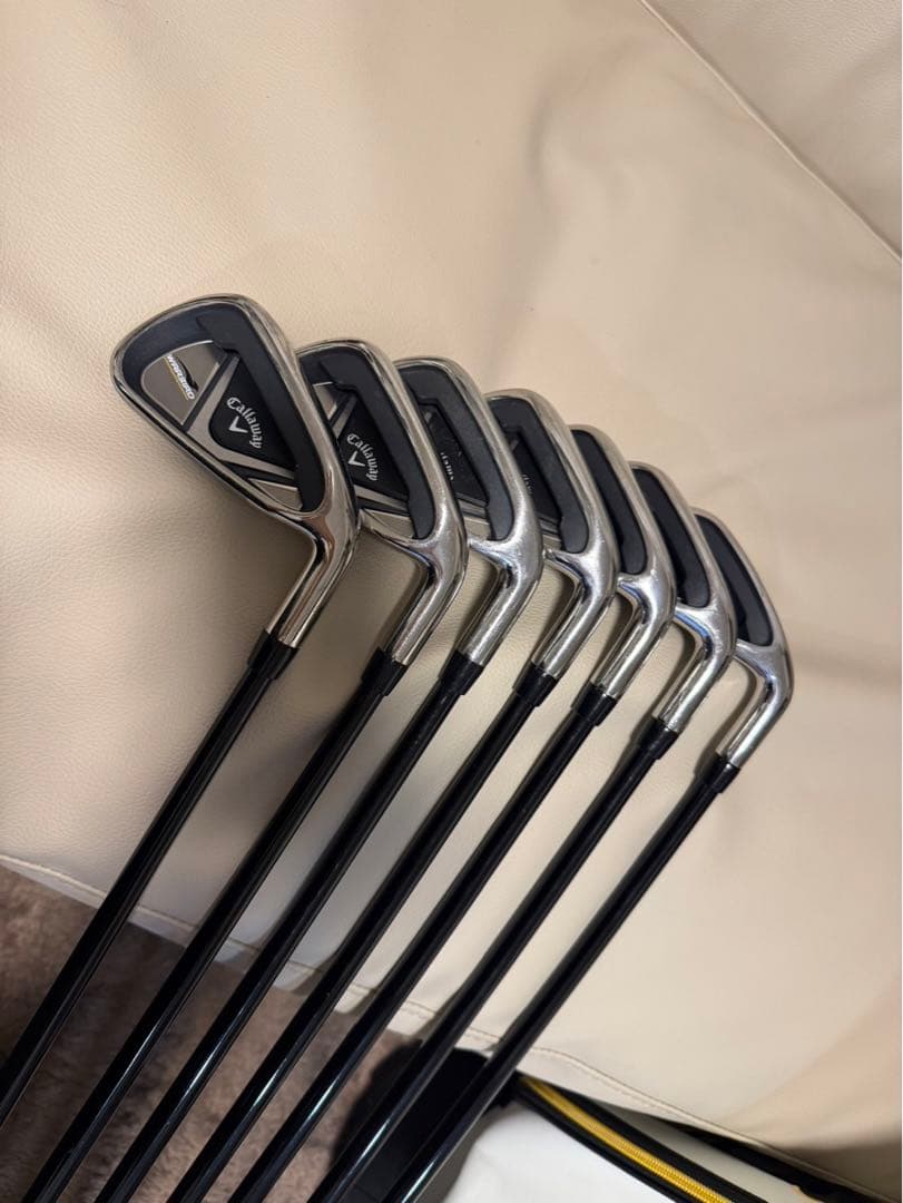 【送料込み】大人気　Callaway ウォーバード　現行最新モデル　ゴルフセット