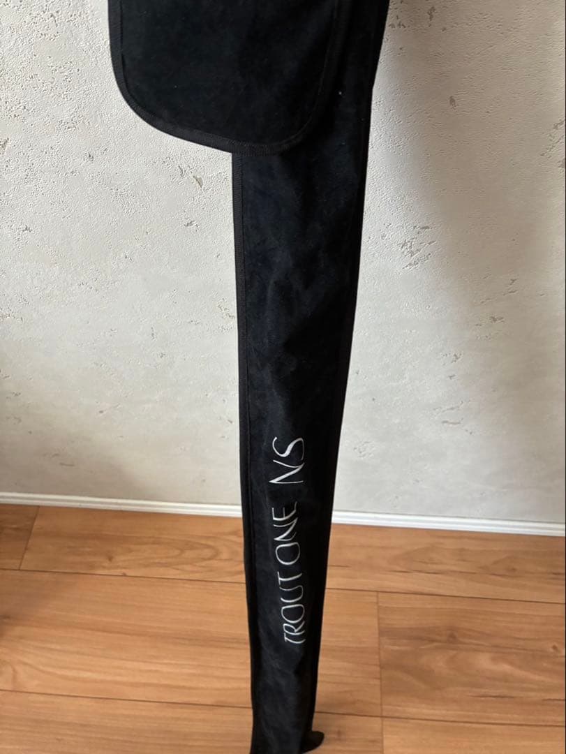 【極美品】24トラウトワンNS B64L