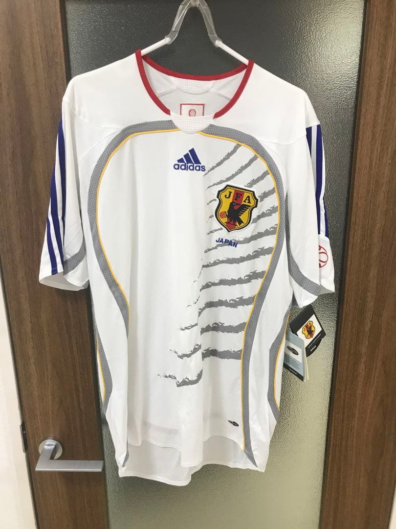 新品未使用　日本代表サッカーユニフォーム