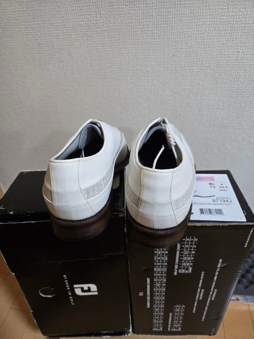 新品 FootJoy フットジョイクラシック革底 ゴルフスパイク 廃盤品