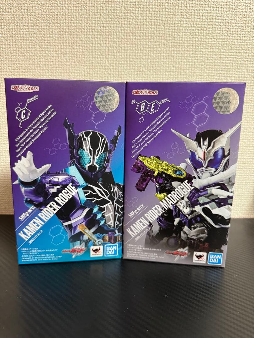 S.H.Figuarts 仮面ライダー ローグ＆仮面ライダーマッドローグ