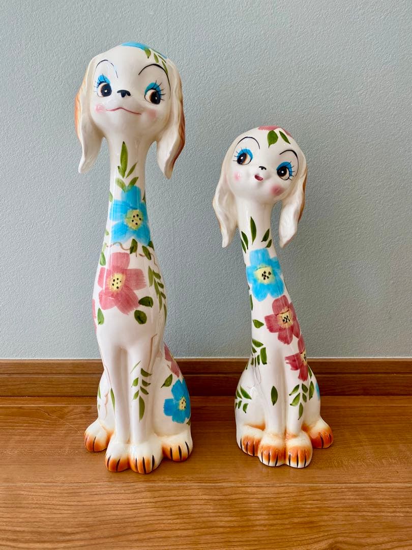 ❗️アンティークペアセット❗️花柄　犬の置物（大・小）