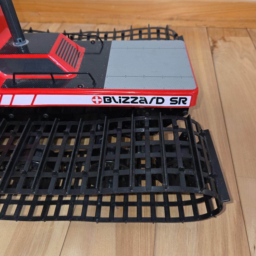 送信機故障してます　KYOSHO京商　ブリザード SR 1/12 ジャンク