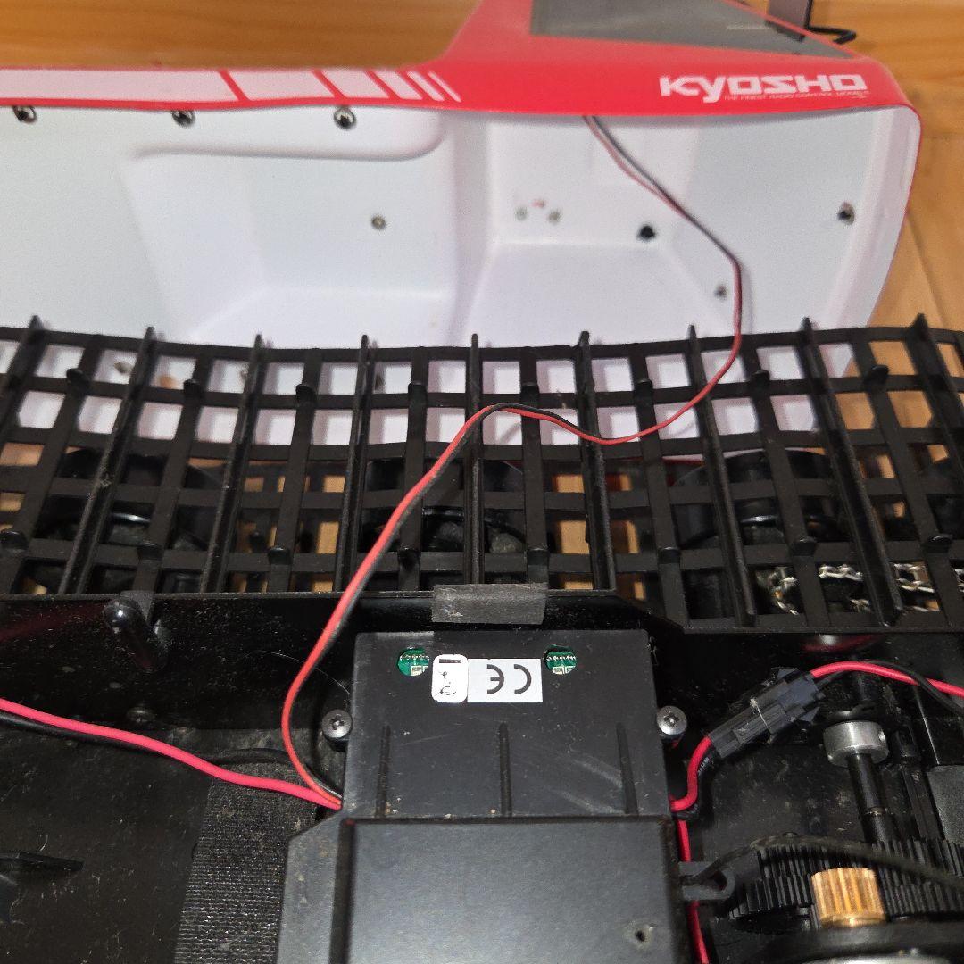 送信機故障してます　KYOSHO京商　ブリザード SR 1/12 ジャンク