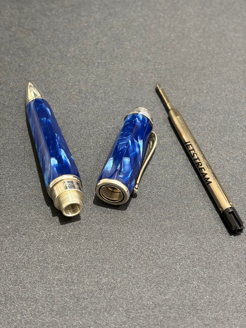 モンテグラッパ エンブレマ ボールペン ブルー