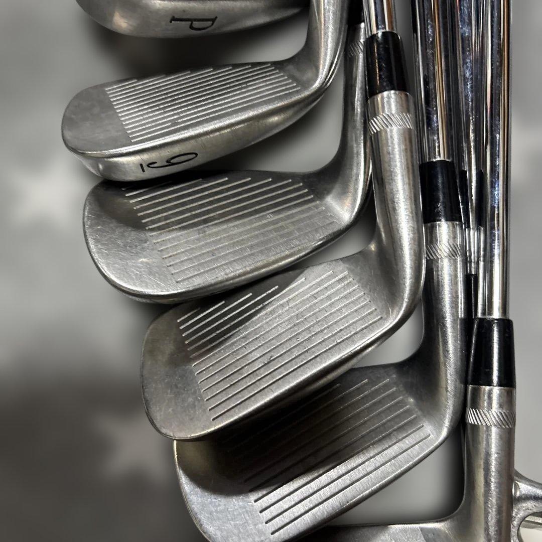 タイトリストアイアンセット今夜値上げします