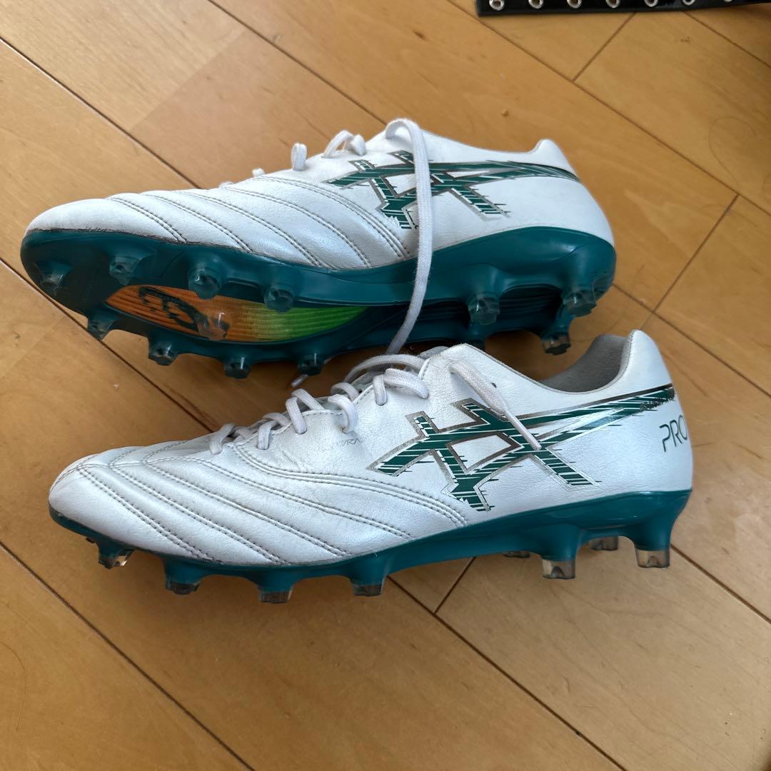 ASICS DS LIGHT X-FLY PRO 3サッカーシューズ