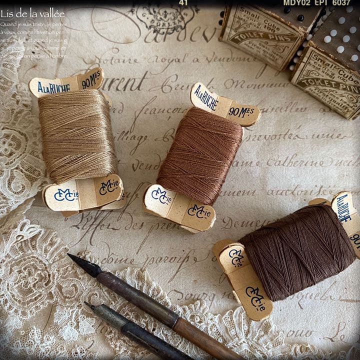 フランスアンティーク 立体糸巻き 3こセット.。.:⋈*