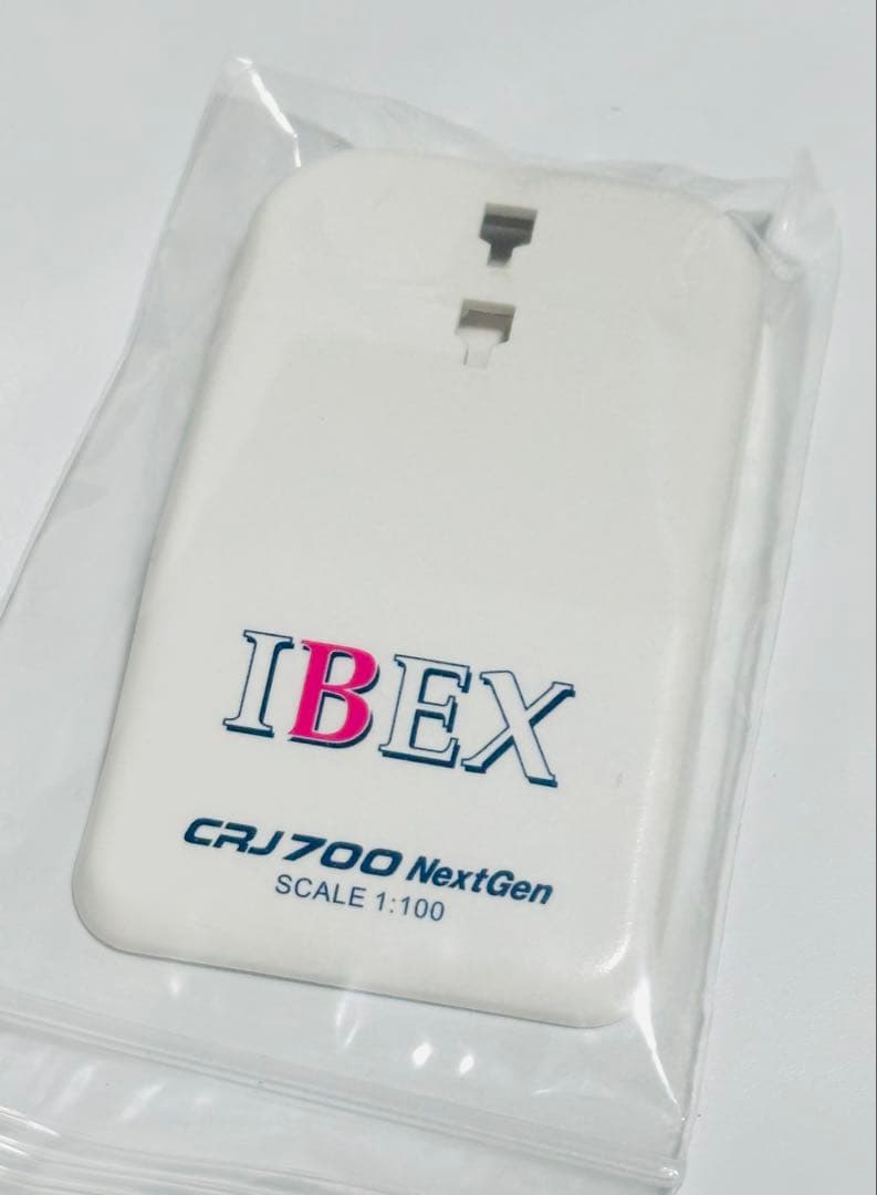 航空機・ヘリコプター 1/100 IBEX CRJ700 NextGen JA11RJ