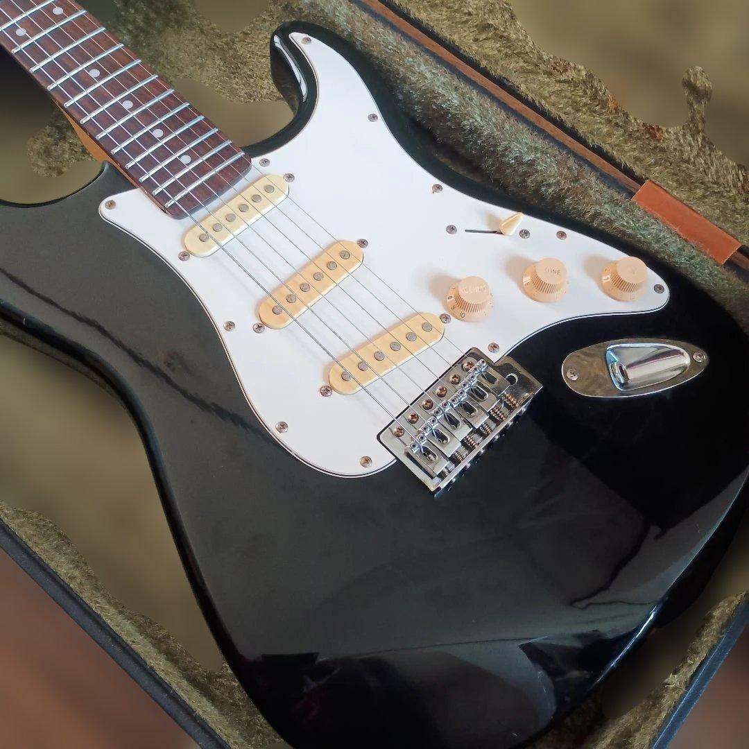 D*様 Mavis ブラック エレキギター