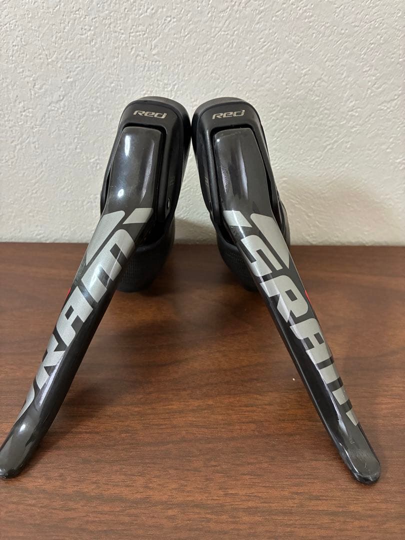 SRAM RED シフター・レバー ブラック/シルバー/レッド