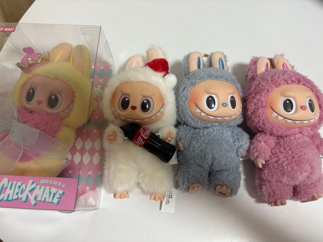 labubu ラブブ　4体セット