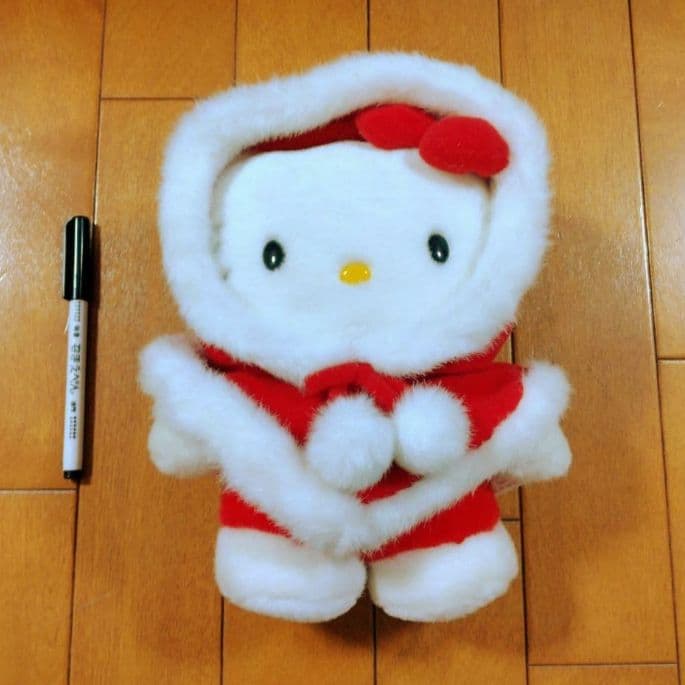 サンリオ　希少　ハローキティ　サンタ　きぐるみ　ぬいぐるみ　タグ付き